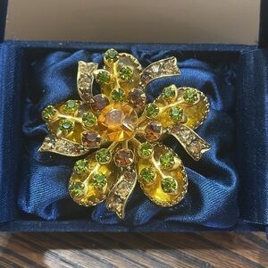 Selini Vintage Amber/Green/Smoky Crystal Rhinestone Brooch—Stunning!! EUC!